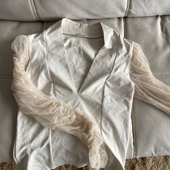 Never worn - Picture 1 of 2